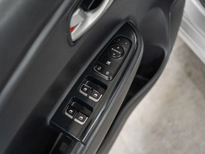 Седан Kia Rio 2019 года, 875000 рублей, Красноярск