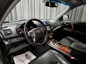 Внедорожник Toyota Highlander 2011 года, 1949000 рублей, Красноярск