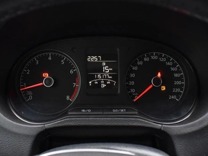 Седан Volkswagen Polo 2015 года, 960000 рублей, Краснодар