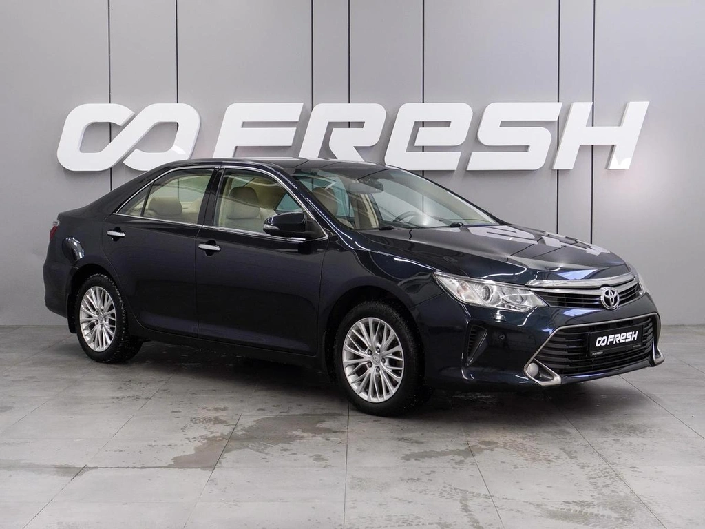 Седан Toyota Camry 2015 года, 2439000 рублей, Воронеж