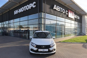 Седан ВАЗ (LADA) Granta 2023 года, 860000 рублей, Мирное