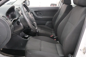 Хетчбэк Skoda Fabia 2013 года, 819000 рублей, Омск