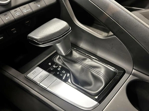 Седан Hyundai Elantra 2022 года, 1780000 рублей, Красноярск