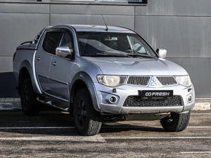 Пикап Mitsubishi L200 2012 года, 1499000 рублей, Кирилловка