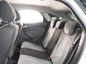 Хетчбэк Ford Focus 2012 года, 830000 рублей, Омск