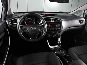 Хетчбэк Kia Ceed 2013 года, 1319000 рублей, Ростов-на-Дону