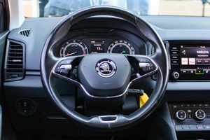 Внедорожник Skoda Karoq 2021 года, 2430000 рублей, Ярославль