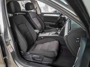 Седан Volkswagen Passat 2017 года, 1889000 рублей, Воронеж