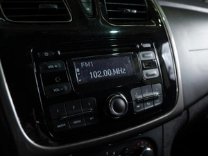 Седан Renault Logan 2014 года, 680000 рублей, Волгоград