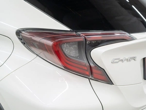 Внедорожник Toyota C-HR 2018 года, 1950000 рублей, Красноярск