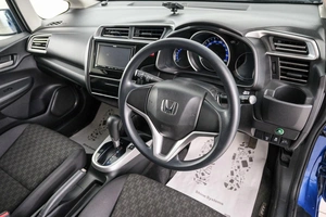 Хетчбэк Honda Fit 2016 года, 999000 рублей, Красноярск