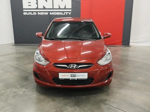 Хэтчбек Hyundai Solaris 2012 года, 790000 рублей, Курск
