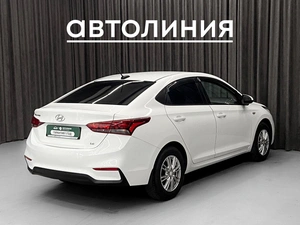Седан Hyundai Solaris 2018 года, 895000 рублей, Красноярск