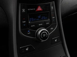 Седан Hyundai Elantra 2015 года, 1260000 рублей, Краснодар