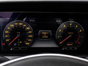 Седан Mercedes-benz E-класс 2016 года, 2915000 рублей, Краснодар