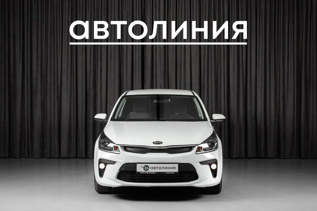 Седан Kia Rio 2018 года, 868000 рублей, Красноярск