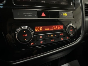 Внедорожник Mitsubishi Outlander 2018 года, 1787000 рублей, Солонцы