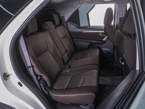 Внедорожник Toyota Fortuner 2018 года, 2950000 рублей, Ростов-на-Дону