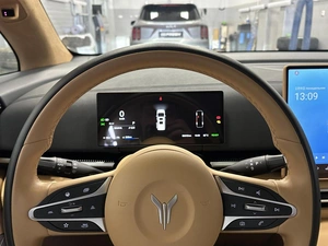 Минивэн Voyah Dream 2025 года, 5299000 рублей, Уфа