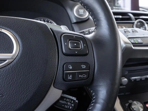 Внедорожник Lexus NX 2019 года, 3245000 рублей, Волгоград