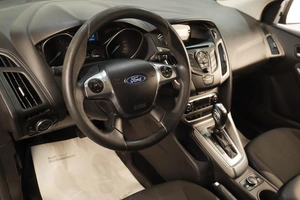 Хетчбэк Ford Focus 2012 года, 829000 рублей, Челябинск