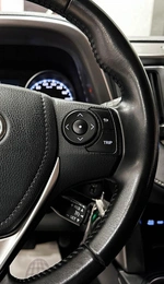 Внедорожник Toyota RAV4 2015 года, 2477000 рублей, Красноярск