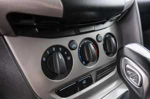 Седан Ford Focus 2012 года, 1049000 рублей, Красноярск