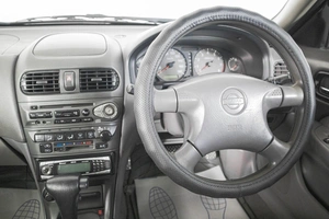 Седан Nissan Sunny 2001 года, 499000 рублей, Кемерово