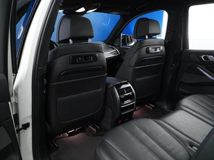 Внедорожник BMW X7 2021 года, 7498097 рублей, Москва