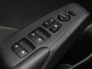 Седан Hyundai Solaris 2018 года, 1520000 рублей, Краснодар