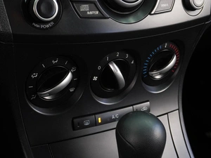 Седан Mazda 3 2011 года, 849000 рублей, Воронеж