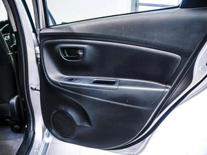 Хетчбэк Toyota Vitz 2018 года, 980000 рублей, Красноярск