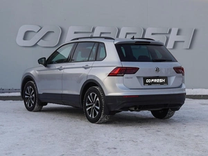 Внедорожник Volkswagen Tiguan 2019 года, 2350000 рублей, Волгоград
