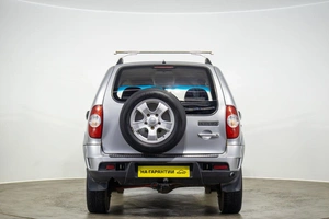 Внедорожник Chevrolet Niva 2010 года, 479000 рублей, Оренбург