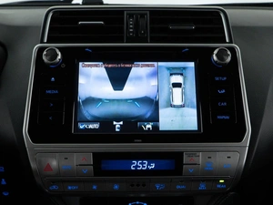 Внедорожник Toyota Land Cruiser Prado 2019 года, 5427077 рублей, Москва