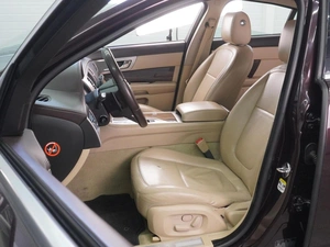 Седан Jaguar XF 2011 года, 1272000 рублей, Воронеж