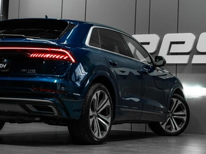 Внедорожник Audi Q8 2019 года, 6999000 рублей, Тюмень