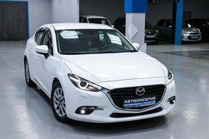 Хетчбэк Mazda 3 2018 года, 1498000 рублей, Солонцы