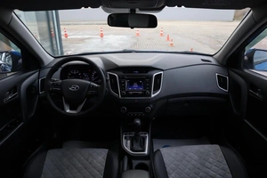 Внедорожник Hyundai Creta 2018 года, 1980000 рублей, Мирное