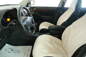 Седан Toyota Avensis 2007 года, 799000 рублей, Омск