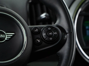 Внедорожник MINI Cooper Countryman 2018 года, 2298999 рублей, Москва