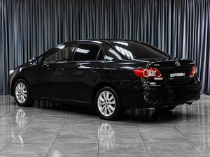 Седан Toyota Corolla 2011 года, 1096000 рублей, Тюмень