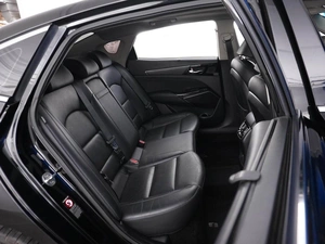 Седан Kia K7 2019 года, 2529321 рублей, Москва