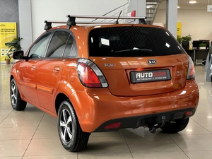 Хетчбэк Kia Rio 2011 года, 597000 рублей, Солонцы