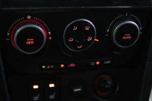 Хетчбэк Mazda 3 2007 года, 705000 рублей, Солонцы