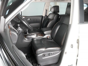 Внедорожник Nissan Patrol 2012 года, 3650000 рублей, Красный Пахарь