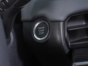 Внедорожник Toyota RAV4 2025 года, 4590000 рублей, Ростов-на-Дону
