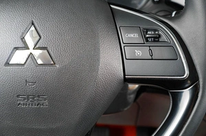 Внедорожник Mitsubishi Outlander 2016 года, 1739000 рублей, Тюмень