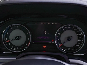 Внедорожник Volkswagen Touareg 2018 года, 5389000 рублей, Тюмень