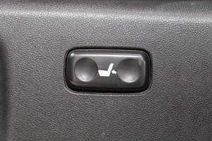Седан Toyota Avensis 2004 года, 699000 рублей, Новокузнецк